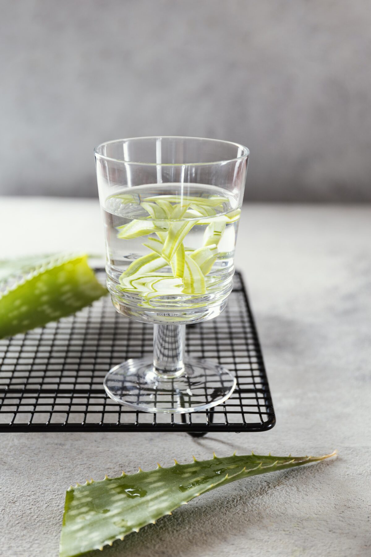 summer herbal remedies for digestion - Aleo vera juice